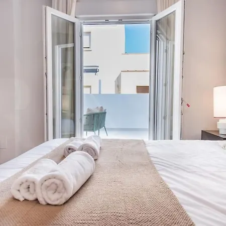 With Terrace Steps From Rems