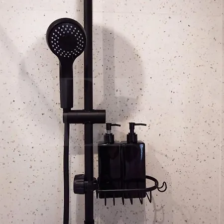 With Terrace Steps From Rems פואנגירולה